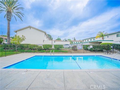 8172 Ferguson Green , Buena Park, CA