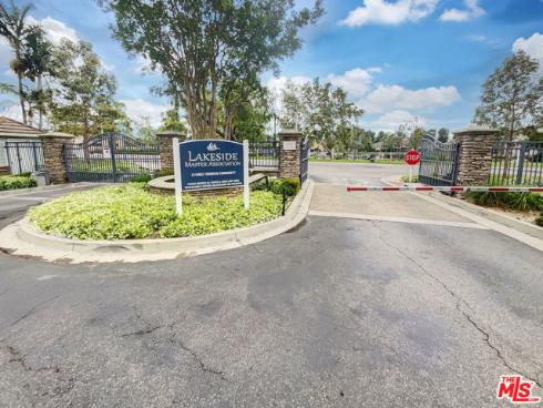 125 Lakeside Drive, Buena Park, CA