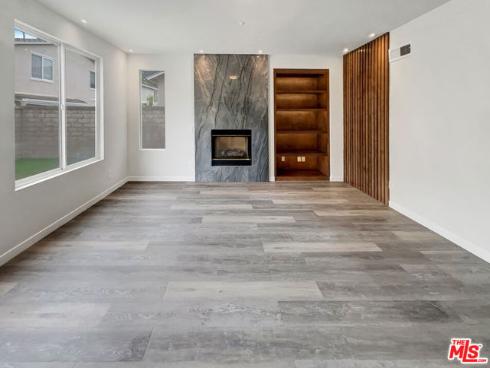 125 Lakeside Drive, Buena Park, CA