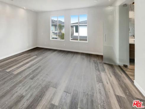 125 Lakeside Drive, Buena Park, CA