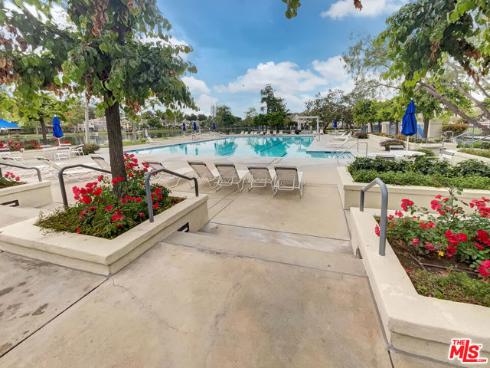 125 Lakeside Drive, Buena Park, CA