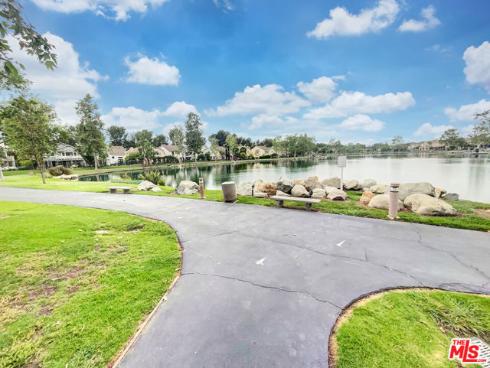 125 Lakeside Drive, Buena Park, CA