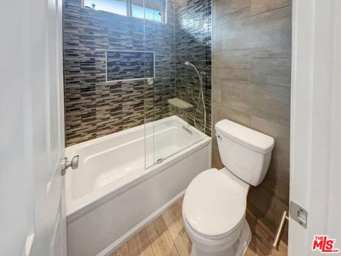 125 Lakeside Drive, Buena Park, CA