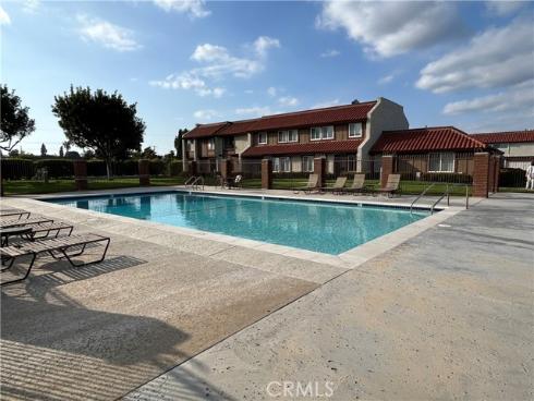 4724 Madrid , Buena Park, CA