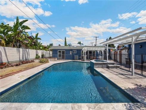 5345 Kenwood Avenue, Buena Park, CA