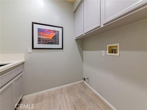 106 Lakeside Drive, Buena Park, CA