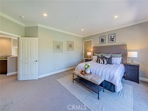 106 Lakeside Drive, Buena Park, CA