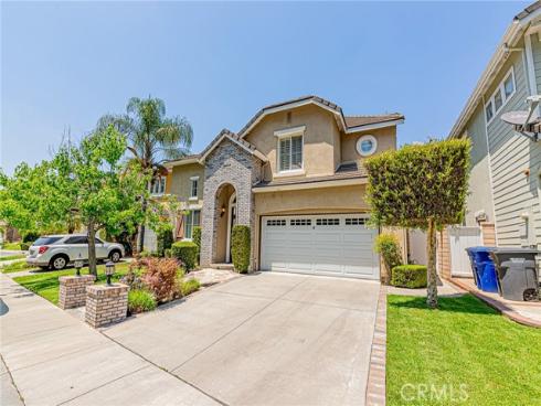 106 Lakeside Drive, Buena Park, CA
