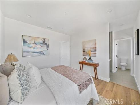 7692  9th  117  Street, Buena Park, CA