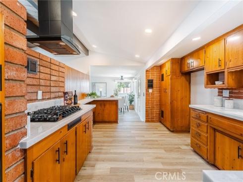 5835 Los Santos Way, Buena Park, CA