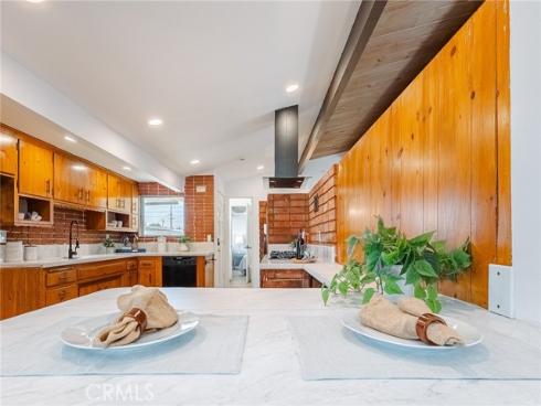 5835 Los Santos Way, Buena Park, CA