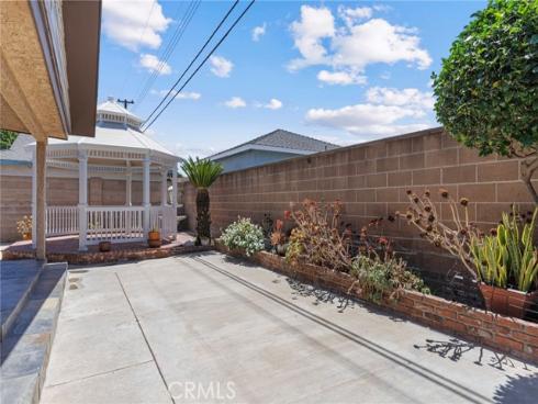 8038 Cyclamen Way, Buena Park, CA