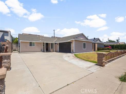 7425 Fillmore Drive, Buena Park, CA