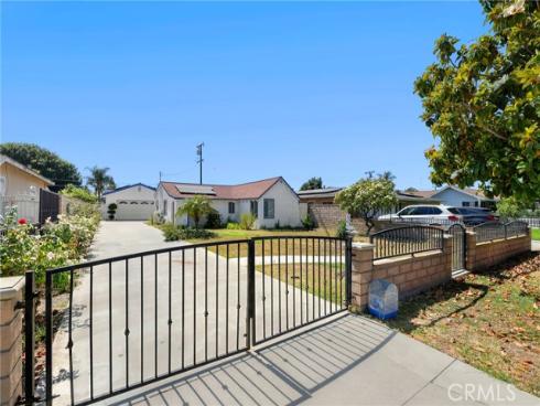 6681 Rostrata Avenue, Buena Park, CA