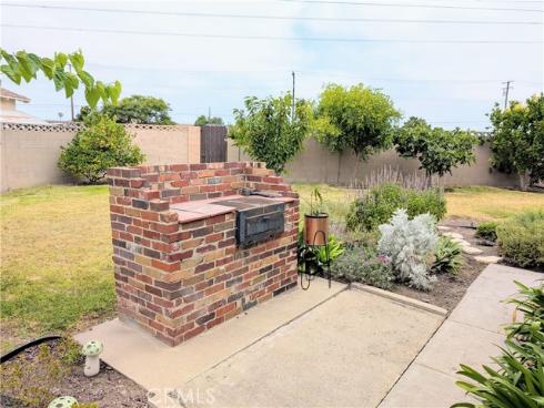 7751 La Mesa Way, Buena Park, CA