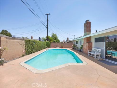 5914 Los Angeles Way, Buena Park, CA