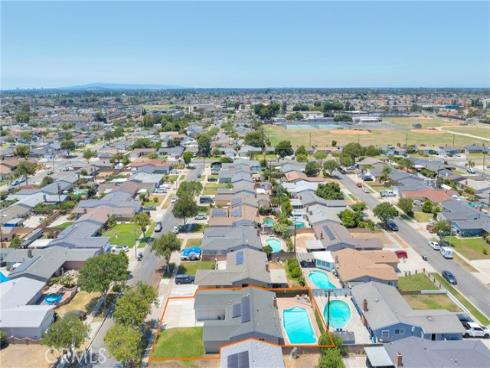 5914 Los Angeles Way, Buena Park, CA