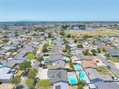 5914 Los Angeles Way, Buena Park, CA