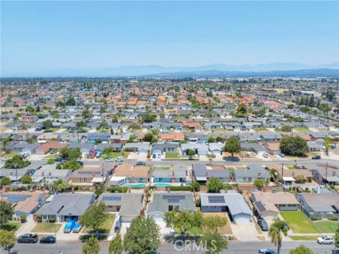 5914 Los Angeles Way, Buena Park, CA