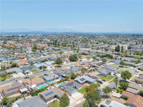 5914 Los Angeles Way, Buena Park, CA
