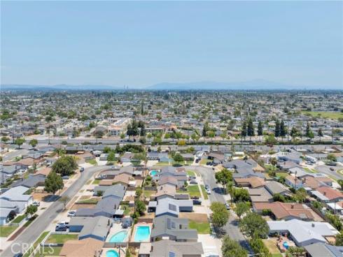 5914  Los Angeles   Way, Buena Park, CA