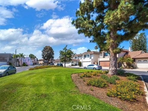 5353 Barrett Circle, Buena Park, CA