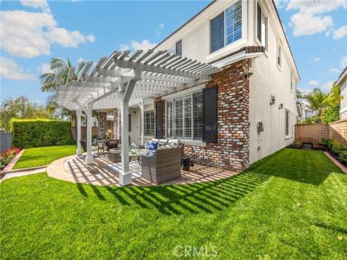 18 Lakeside Drive, Buena Park, CA