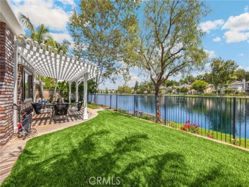 18 Lakeside Drive, Buena Park, CA