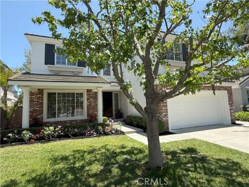 18 Lakeside Drive, Buena Park, CA