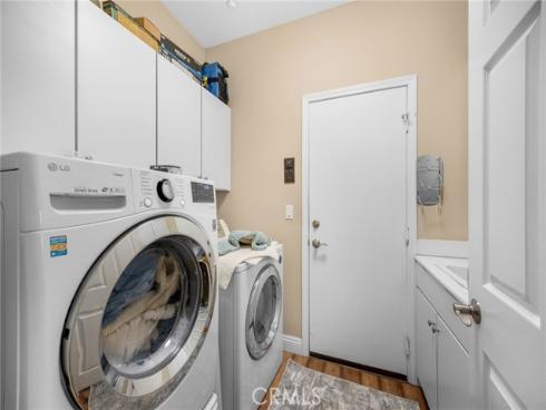 18 Lakeside Drive, Buena Park, CA