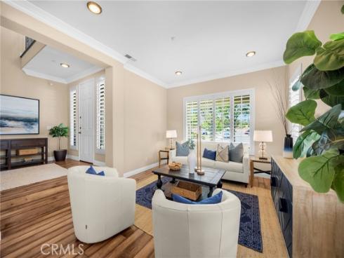 18 Lakeside Drive, Buena Park, CA