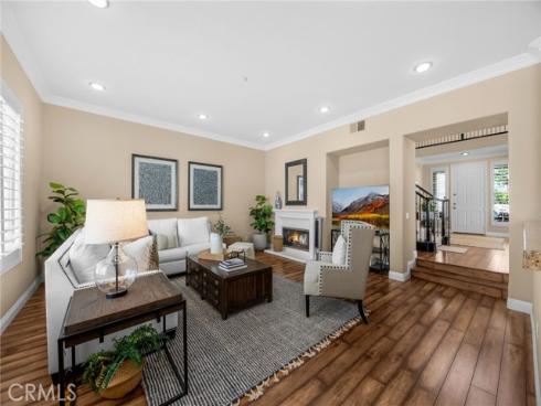 18 Lakeside Drive, Buena Park, CA