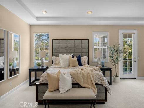 18 Lakeside Drive, Buena Park, CA