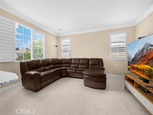 18 Lakeside Drive, Buena Park, CA