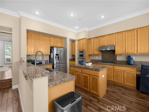 18 Lakeside Drive, Buena Park, CA