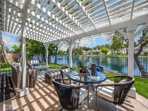 18 Lakeside Drive, Buena Park, CA