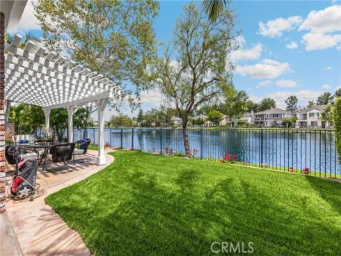 18 Lakeside Drive, Buena Park, CA