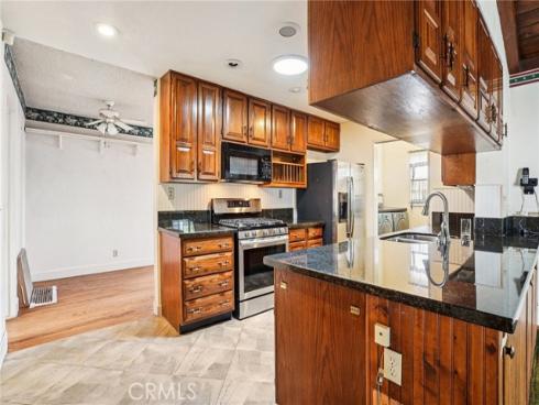 7537 El Cortez Circle, Buena Park, CA