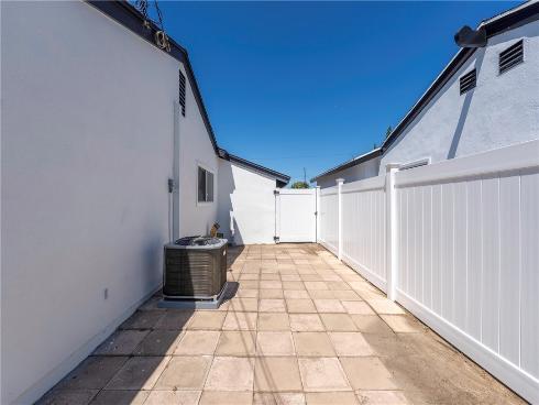 9706 Mount Barnard Drive, Buena Park, CA