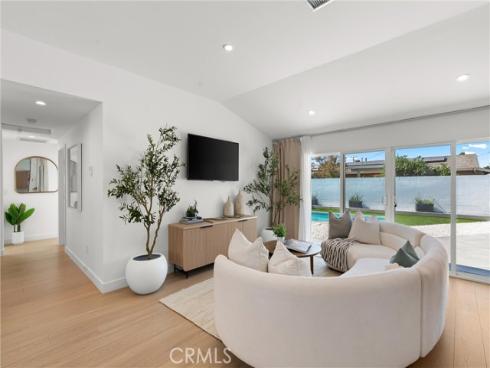 8591 Greenleaf Avenue, Buena Park, CA