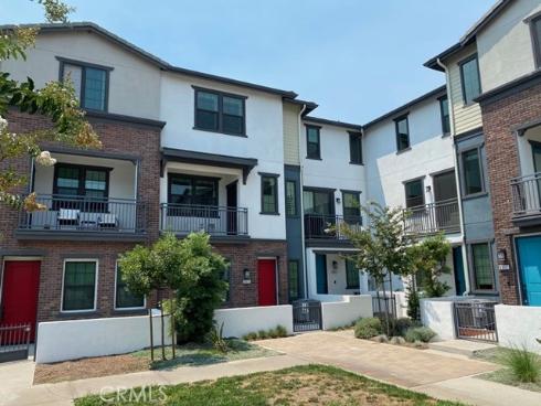 6921 Cottonwood Lane