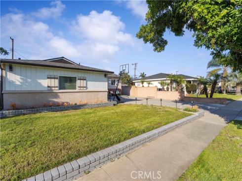 7950  Jackson   Way, Buena Park, CA