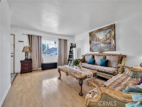 6601  Naomi   Avenue, Buena Park, CA