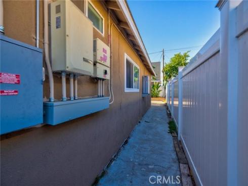 6601  Naomi   Avenue, Buena Park, CA