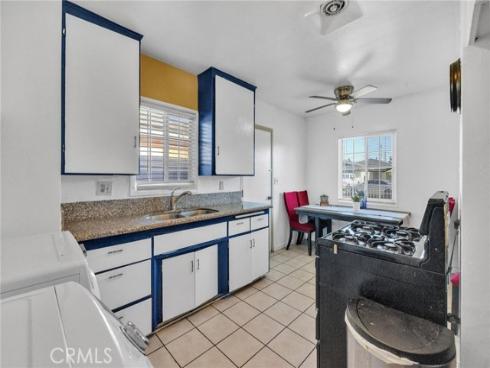 6601  Naomi   Avenue, Buena Park, CA