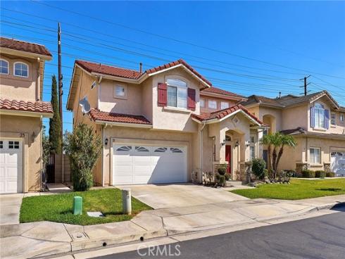 21 Centerstone Circle, Buena Park, CA