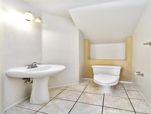 21 Centerstone Circle, Buena Park, CA