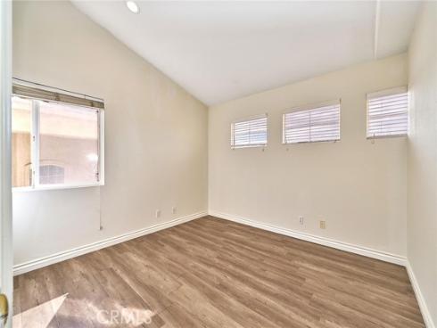 21 Centerstone Circle, Buena Park, CA