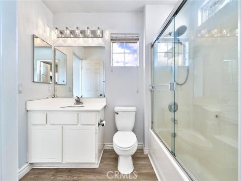 21 Centerstone Circle, Buena Park, CA