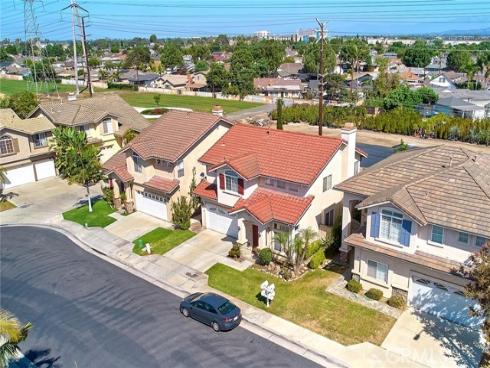 21 Centerstone Circle, Buena Park, CA